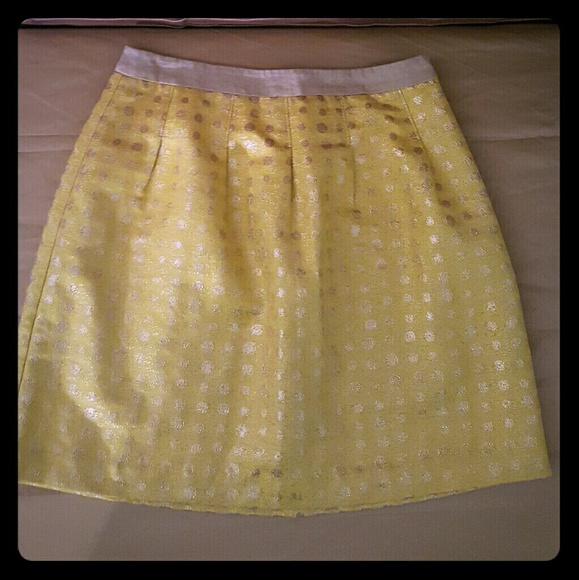 LOFT Yellow Gold  Metallic Polka Dot skirt size 4 - Picture 1 of 6